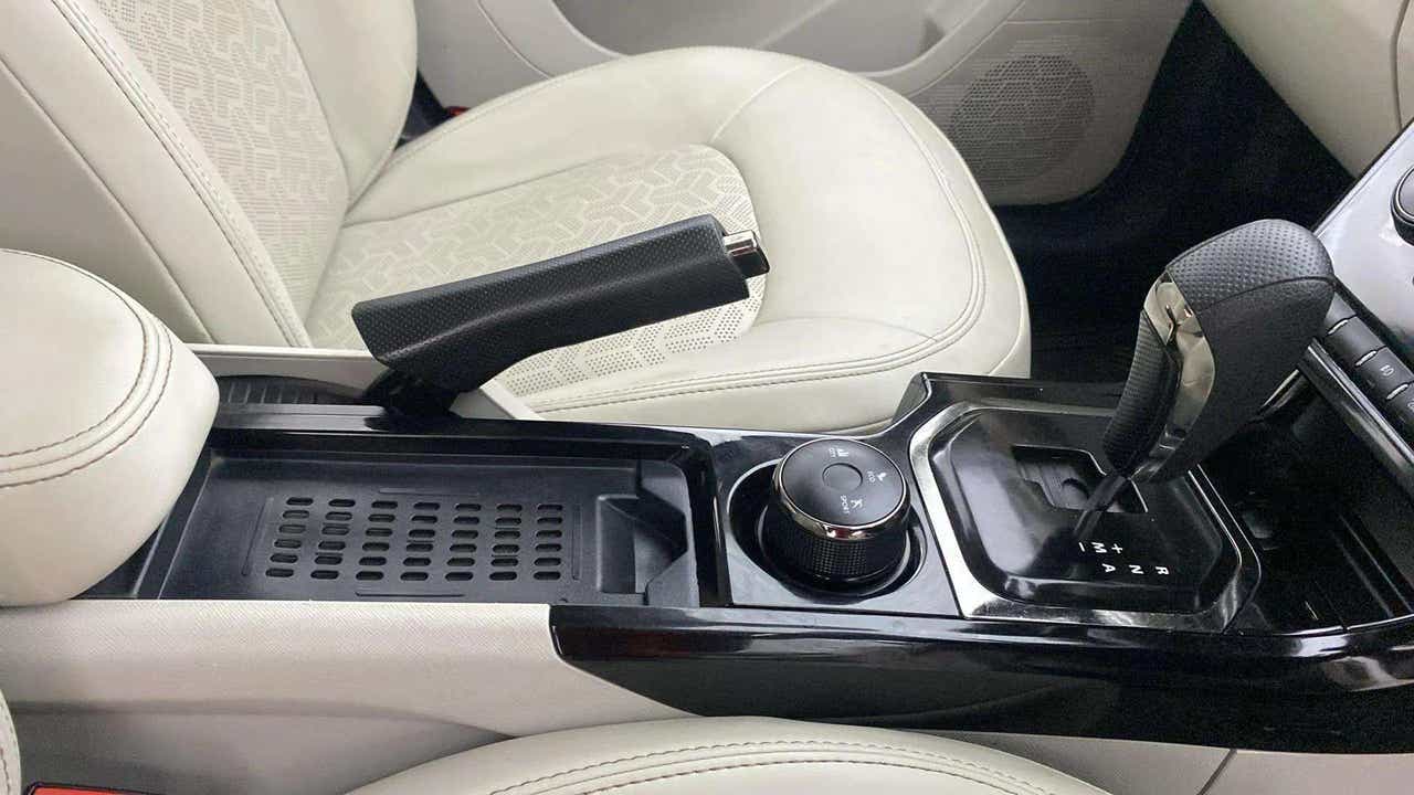 Center console view of a Tata Nexon 2017-2023