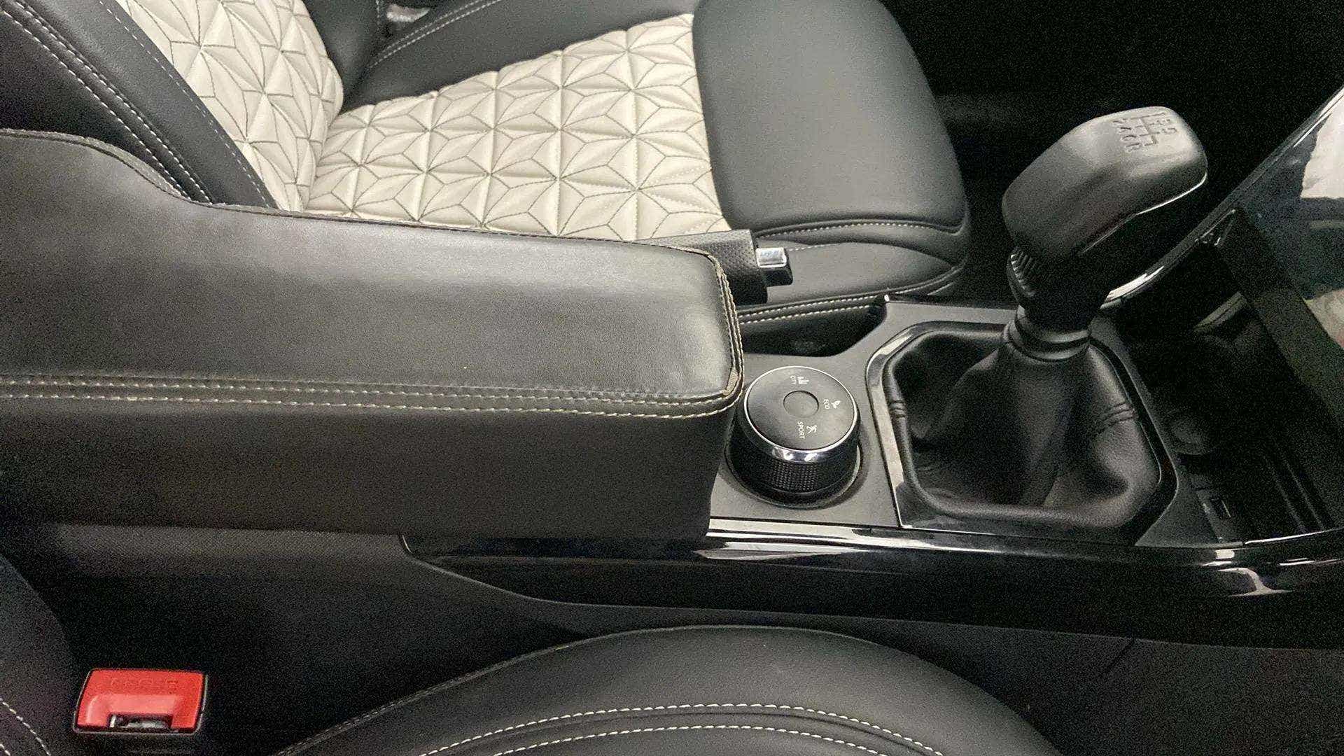 Interior center console and gear lever of a Tata Nexon 2017-2023