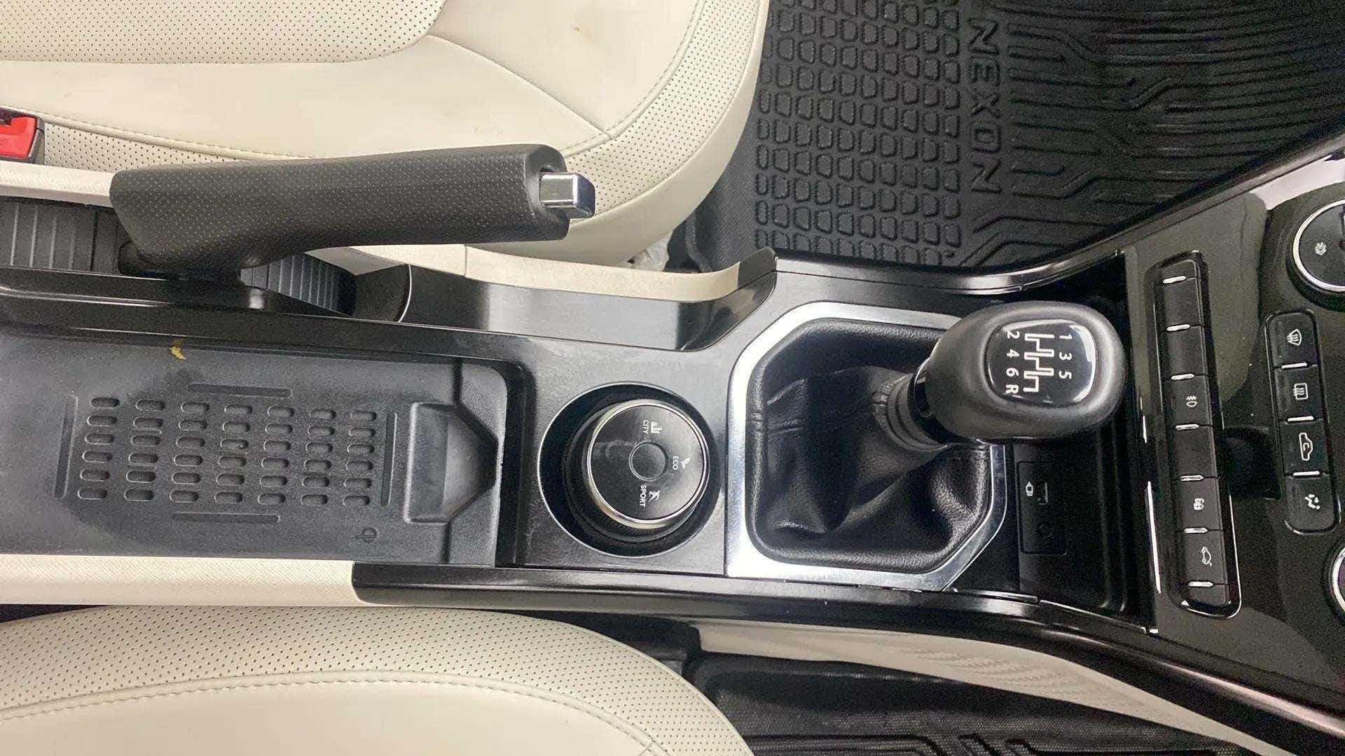 Center console and gearshift of a Tata Nexon 2017-2023