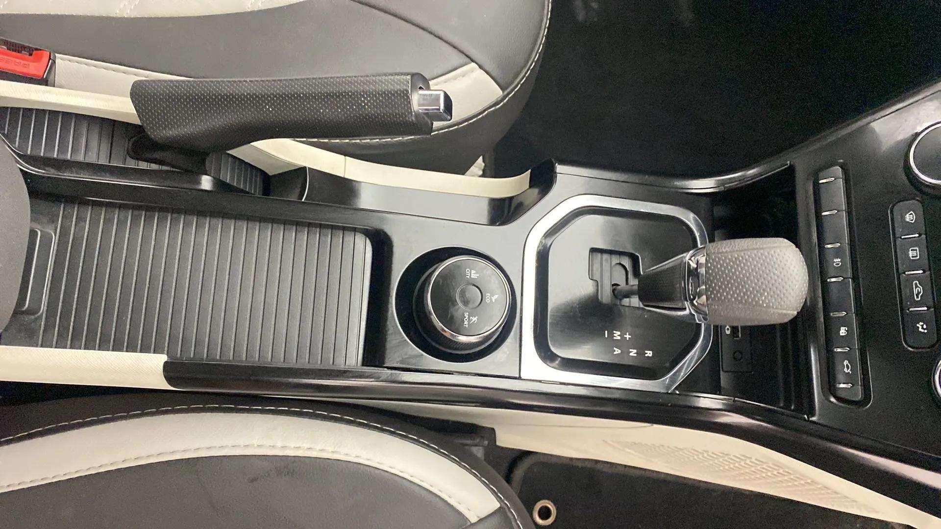Center console view of a Tata Nexon 2017-2023