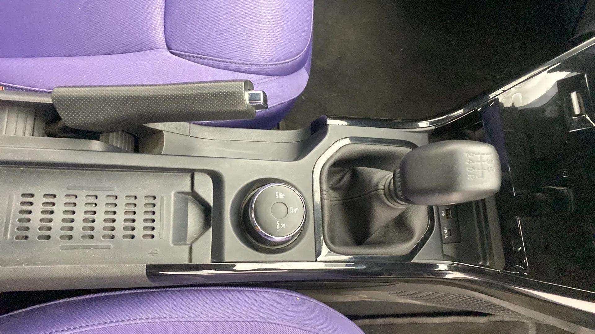 Gear lever and center console of a Tata Nexon 2017-2023