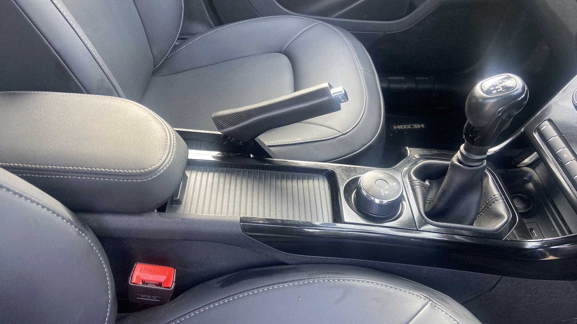 Center console and gear lever area of a Tata Nexon 2017-2023