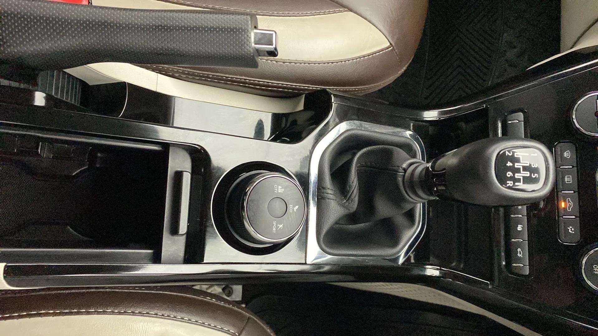 Gear lever and center console of a Tata Nexon 2017-2023
