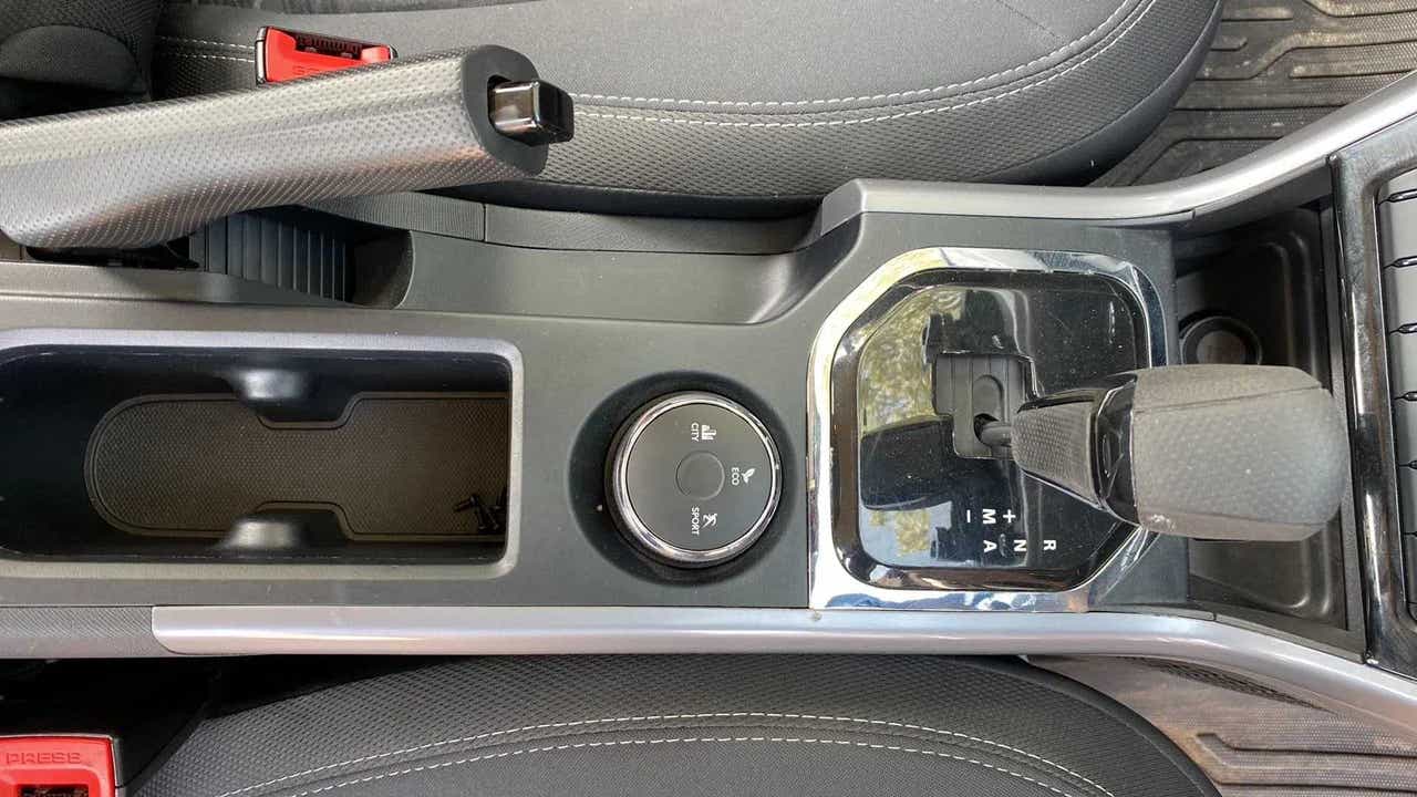 Center console view of a Tata Nexon 2017-2023