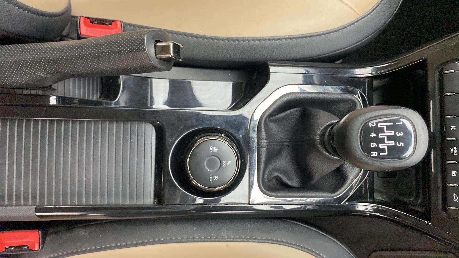 Gear lever and drive mode selector of a Tata Nexon 2017-2023