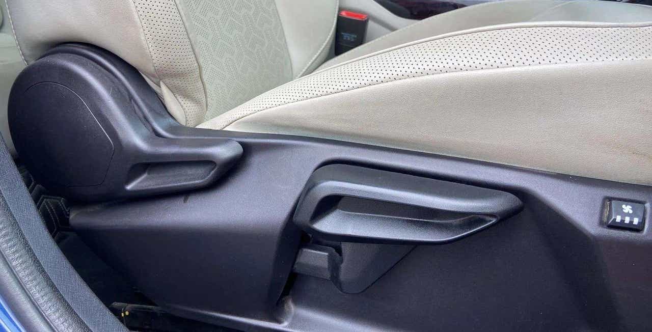 Seat adjustment controls of a Tata Nexon 2017-2023