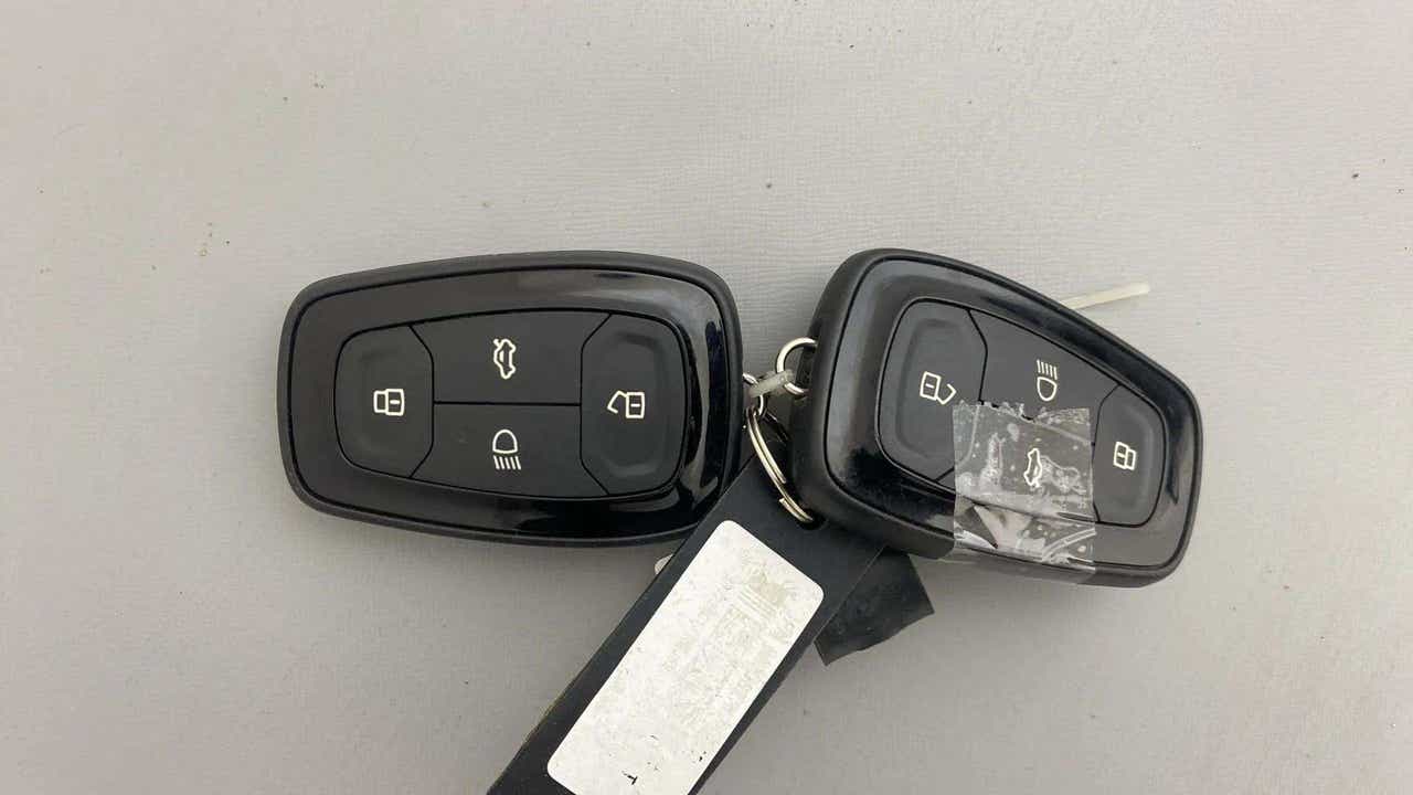 Key fobs of a Tata Nexon 2017-2023