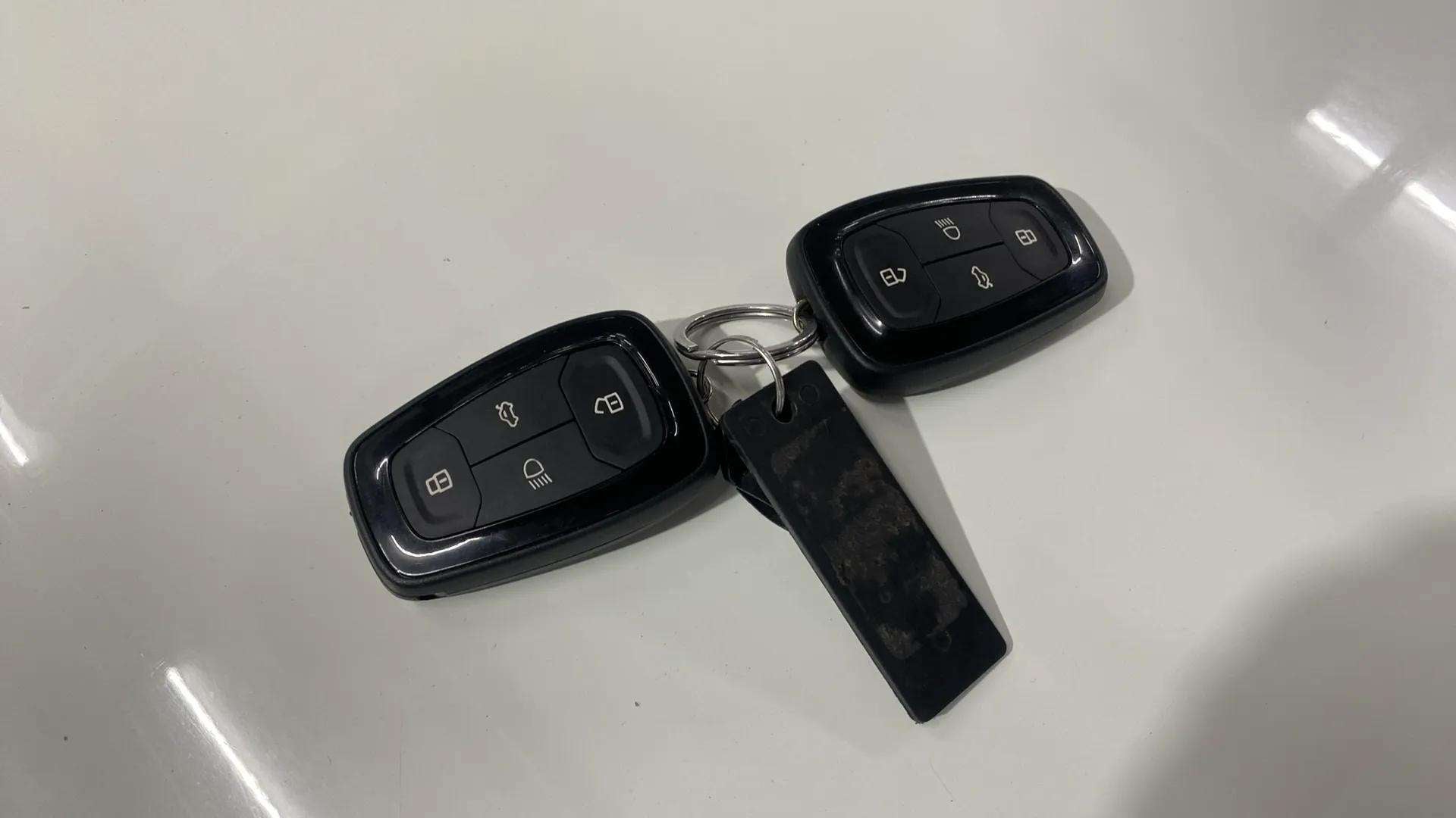 Car key fobs and tag for a Tata Nexon 2017-2023