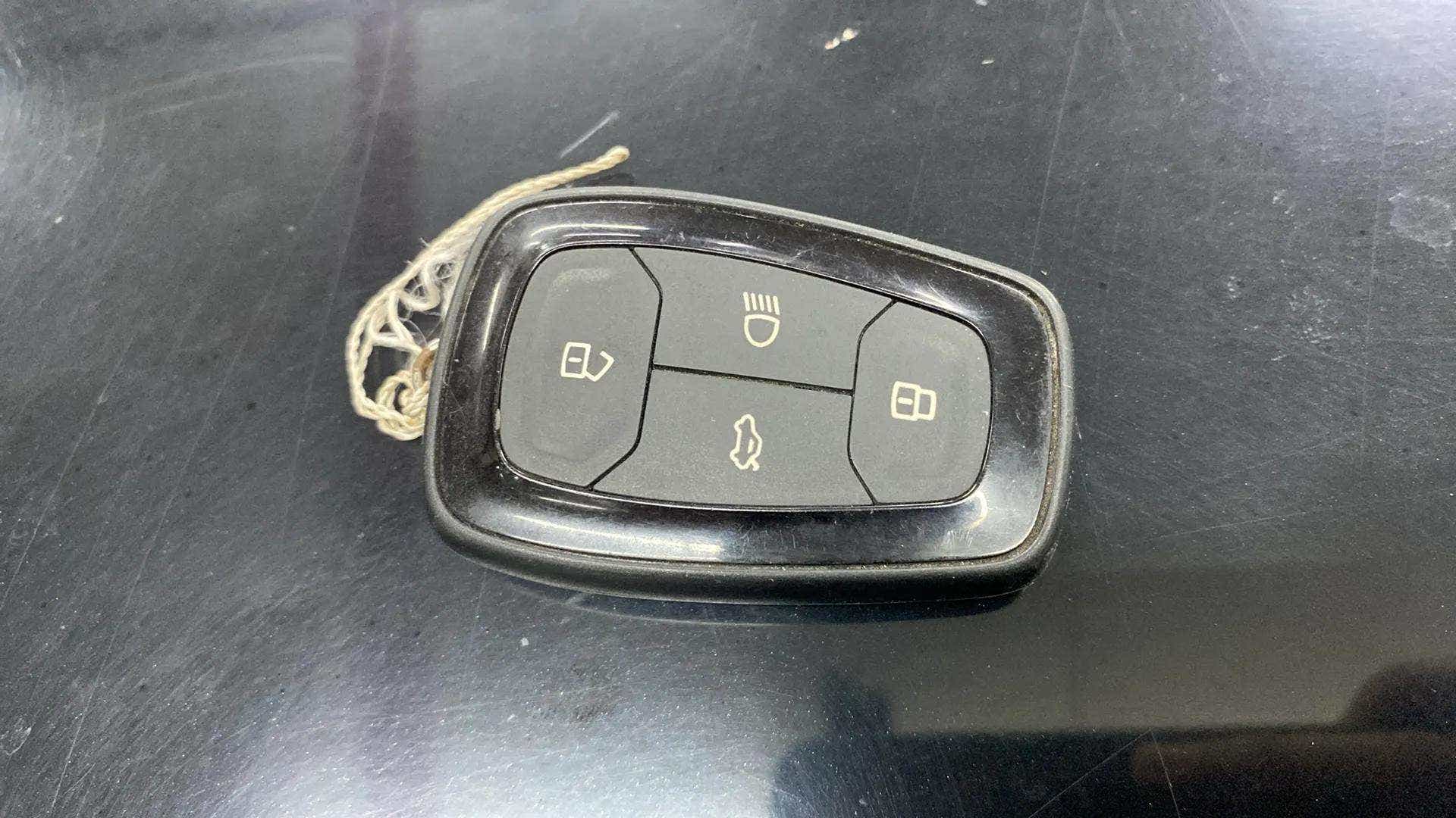Key fob of a Tata Nexon 2017-2023