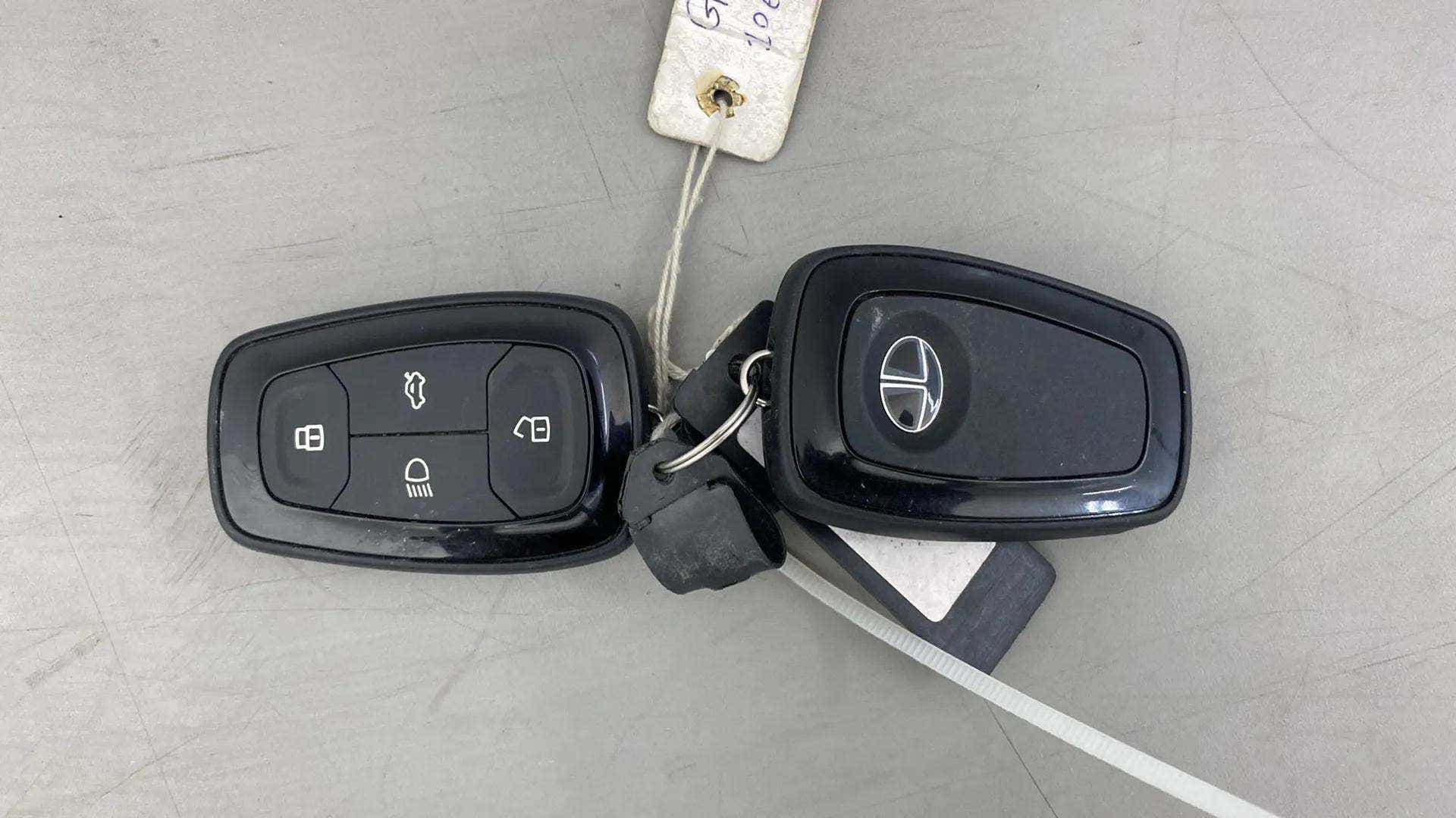 Car key fob of a Tata Nexon 2017-2023