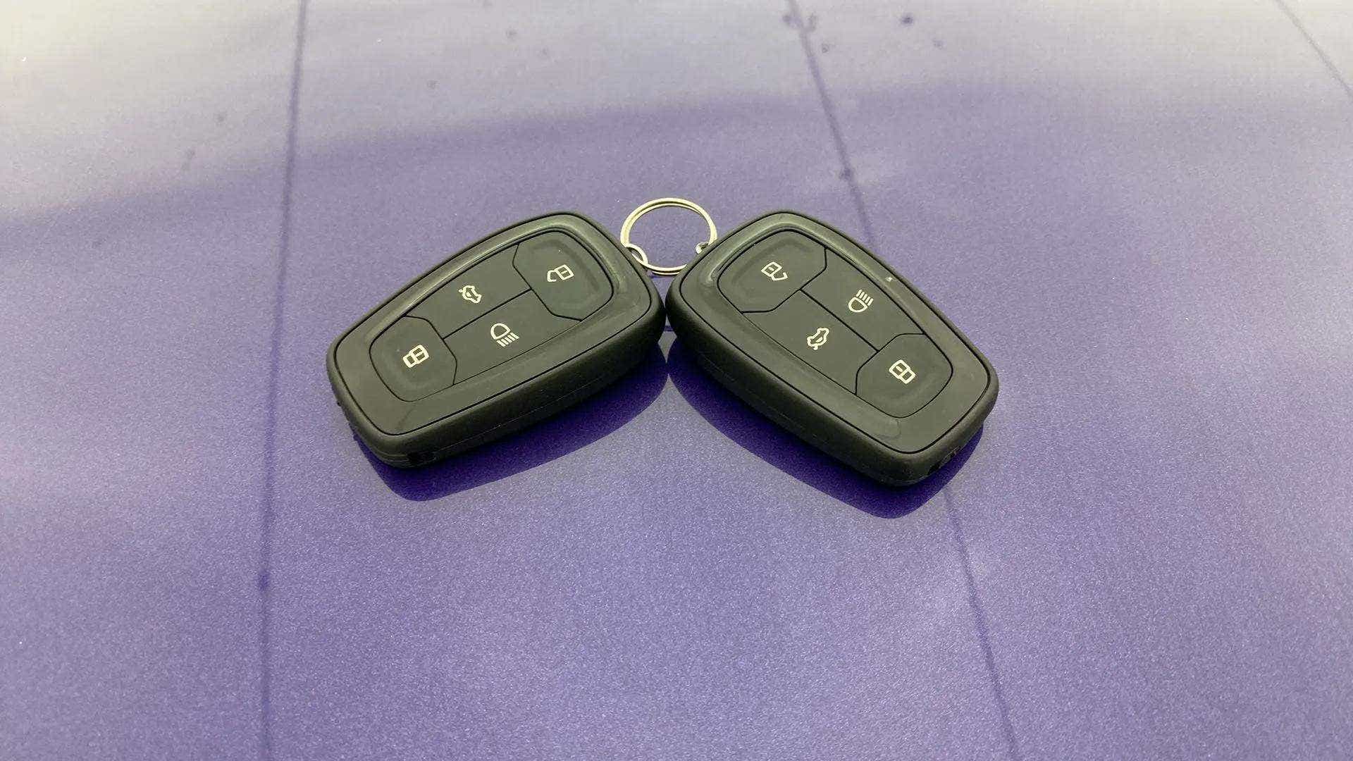 Key fobs of a Tata Nexon 2017-2023
