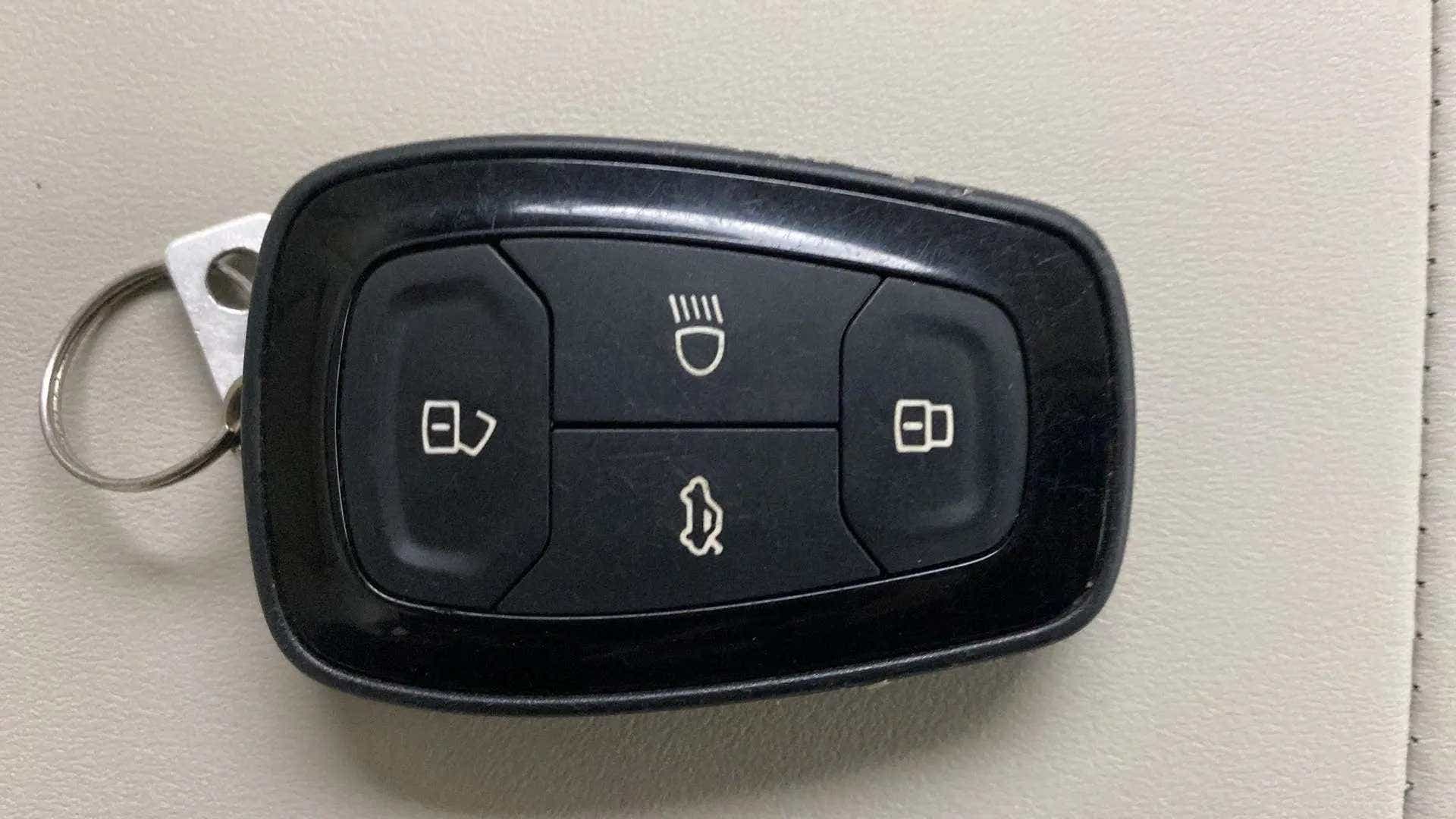 Top view of a Tata Nexon 2017-2023 car key fob