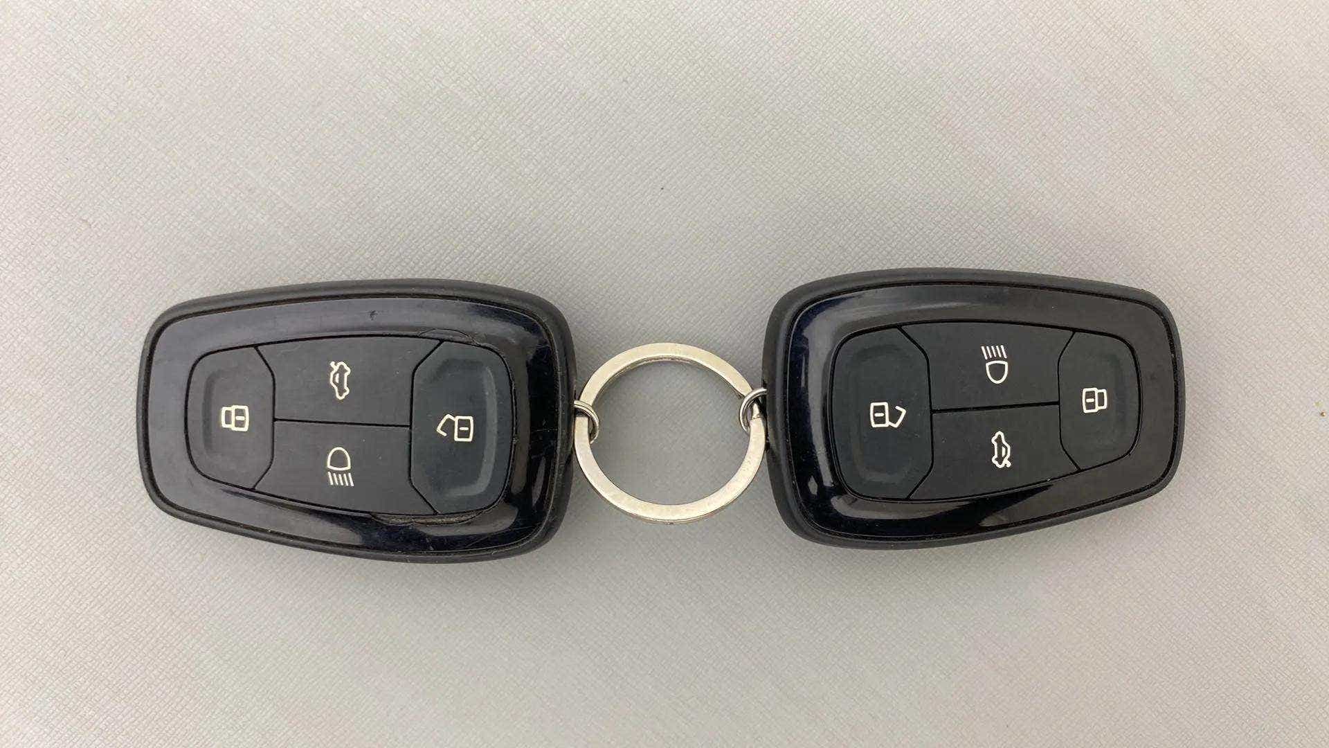 Key fobs of a Tata Nexon 2017-2023