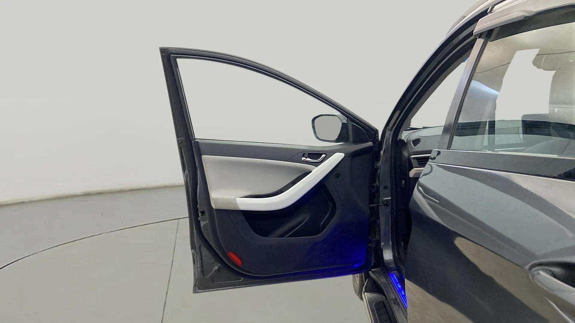 Front driver door of a Tata Nexon 2017-2023