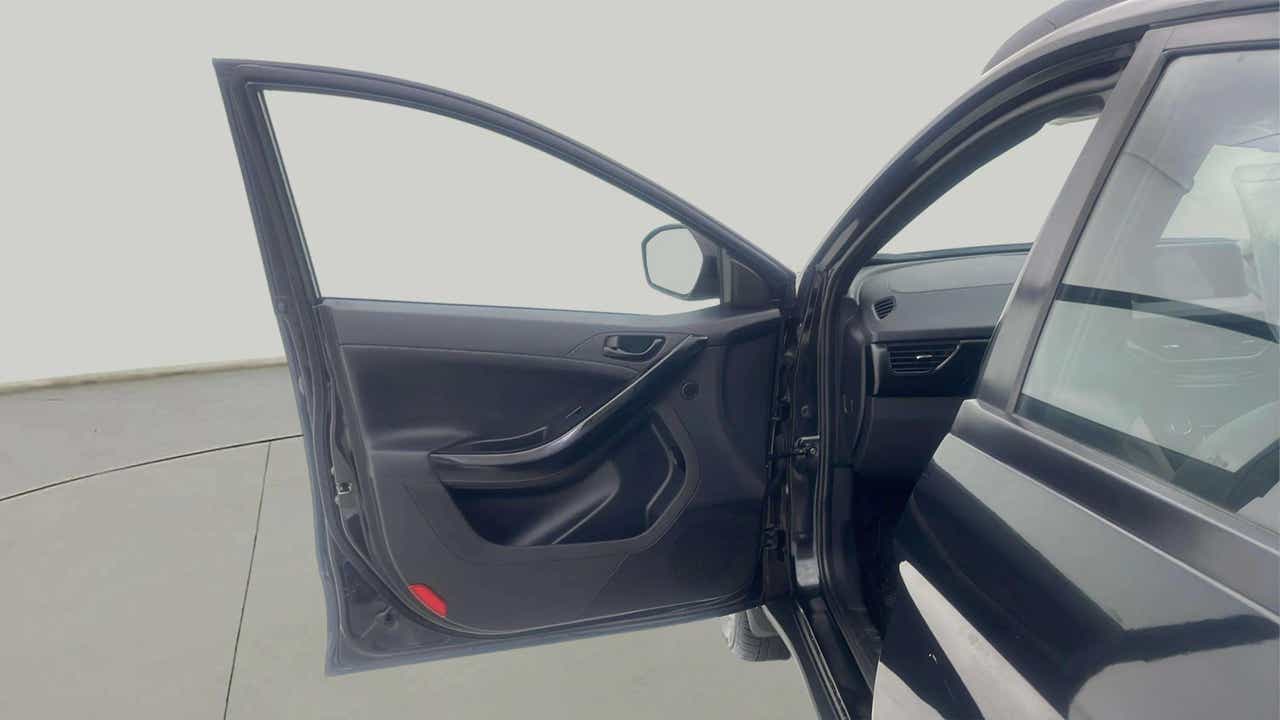 Front driver side door view of a Tata Nexon 2017-2023