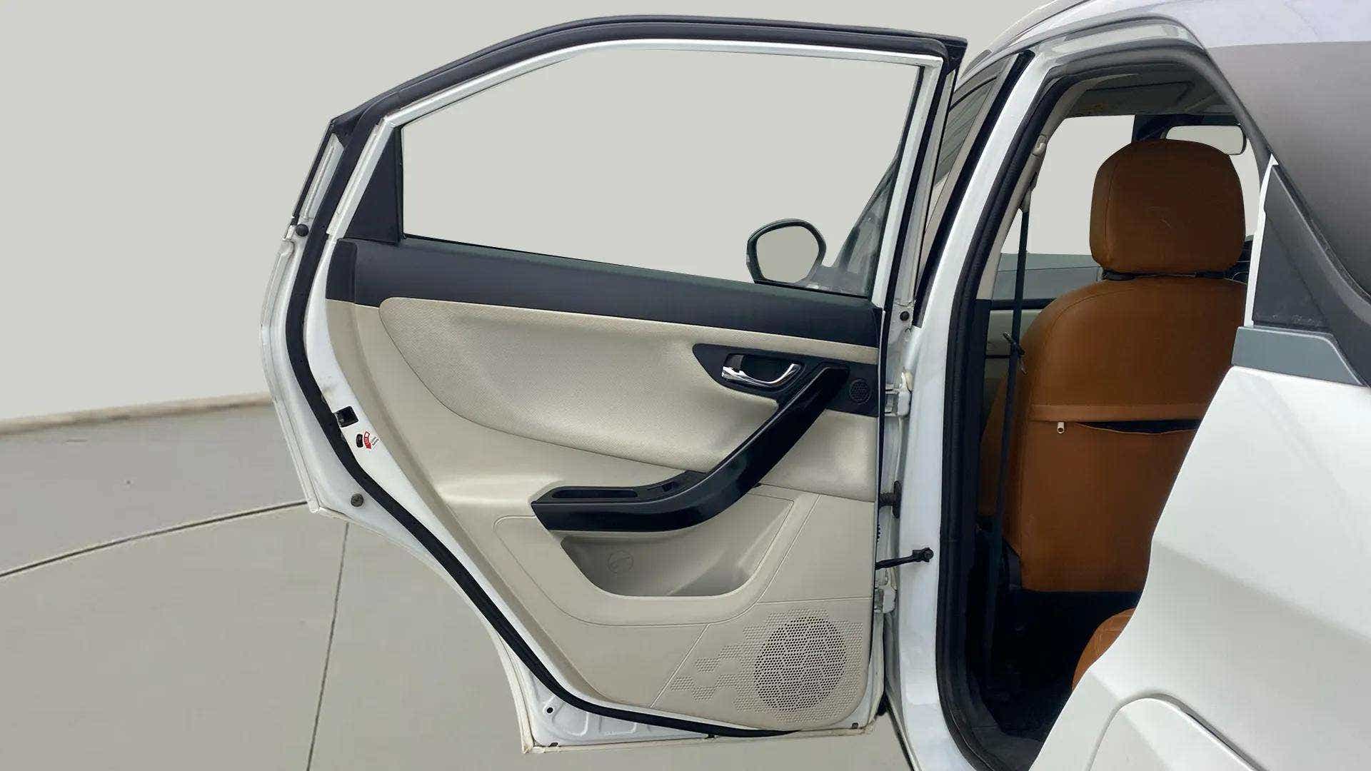 Rear left door interior of a Tata Nexon 2017-2023