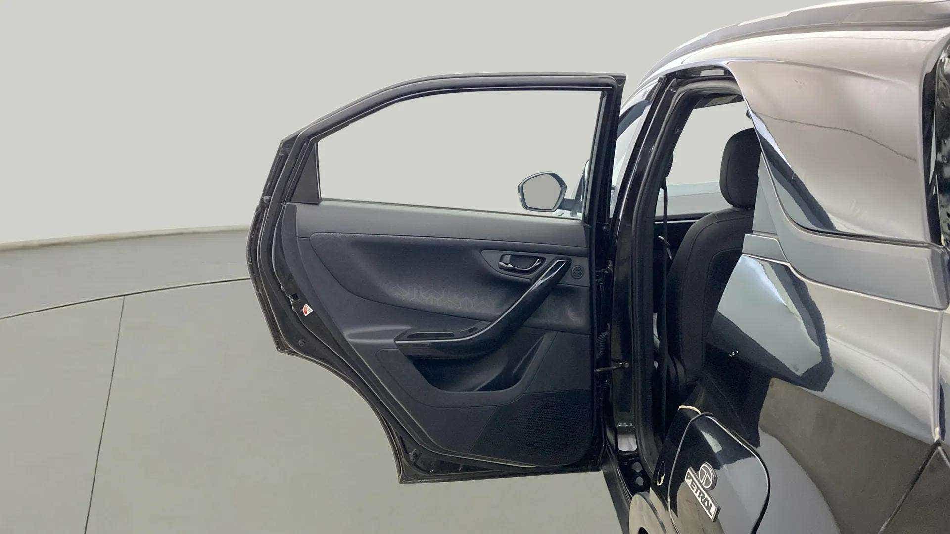 Rear left door view of a Tata Nexon 2017-2023