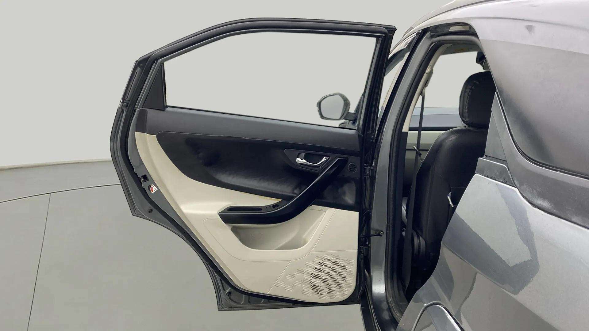 Rear left door interior of a Tata Nexon 2017-2023