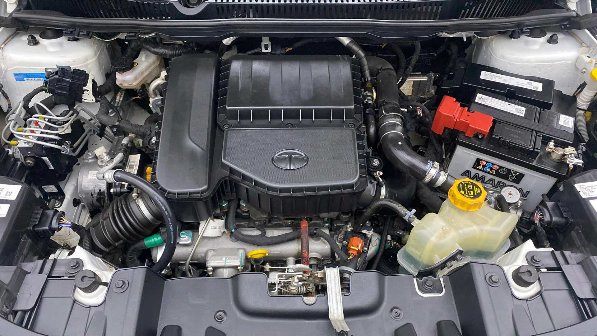 Engine bay of a Tata Nexon 2017-2023