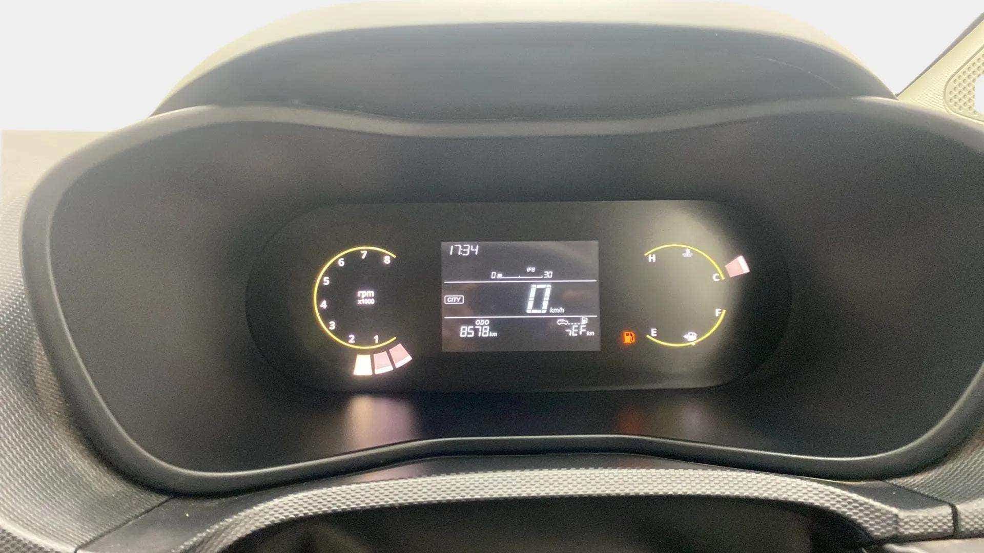 Instrument cluster of a Tata Nexon 2017-2023