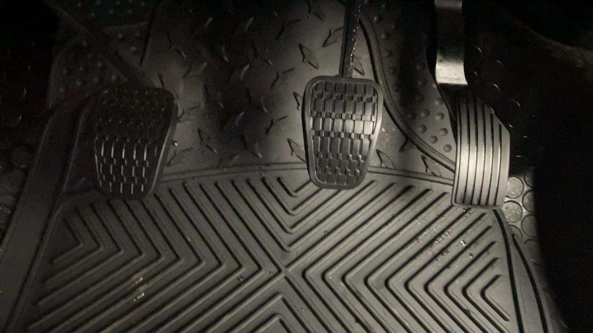 Foot pedals of a Tata Nexon 2017-2023