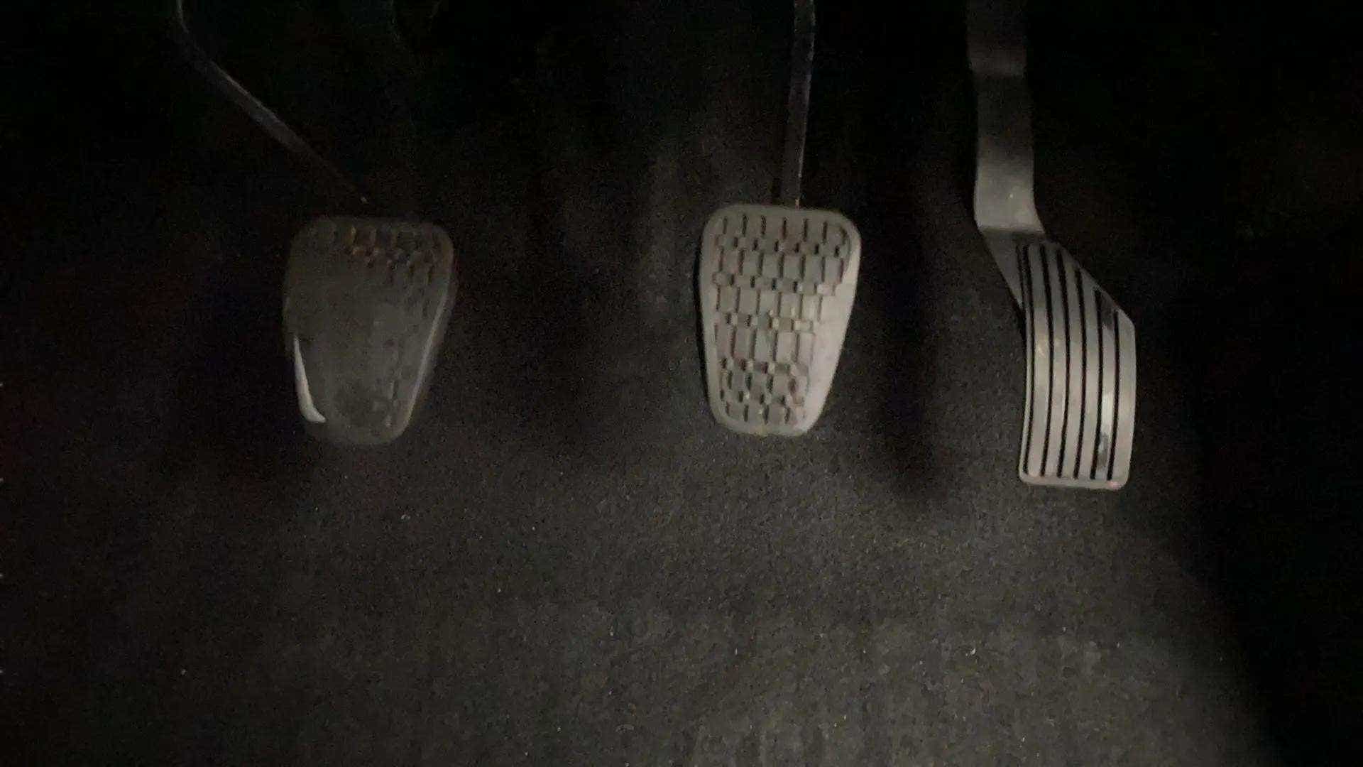 Pedal set of a Tata Nexon 2017-2023