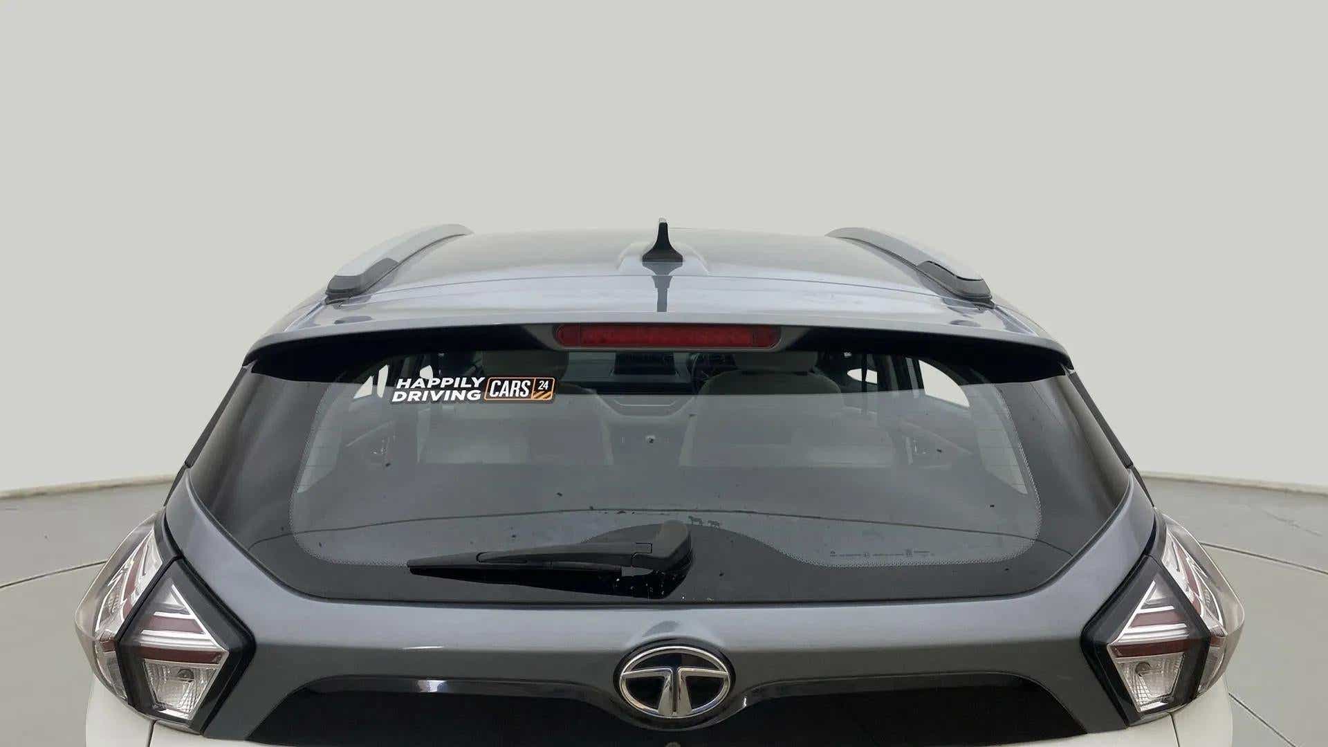 Rear view of a Tata Nexon 2017-2023