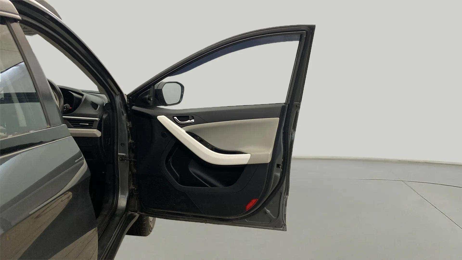 Front driver side door interior of a Tata Nexon 2017-2023