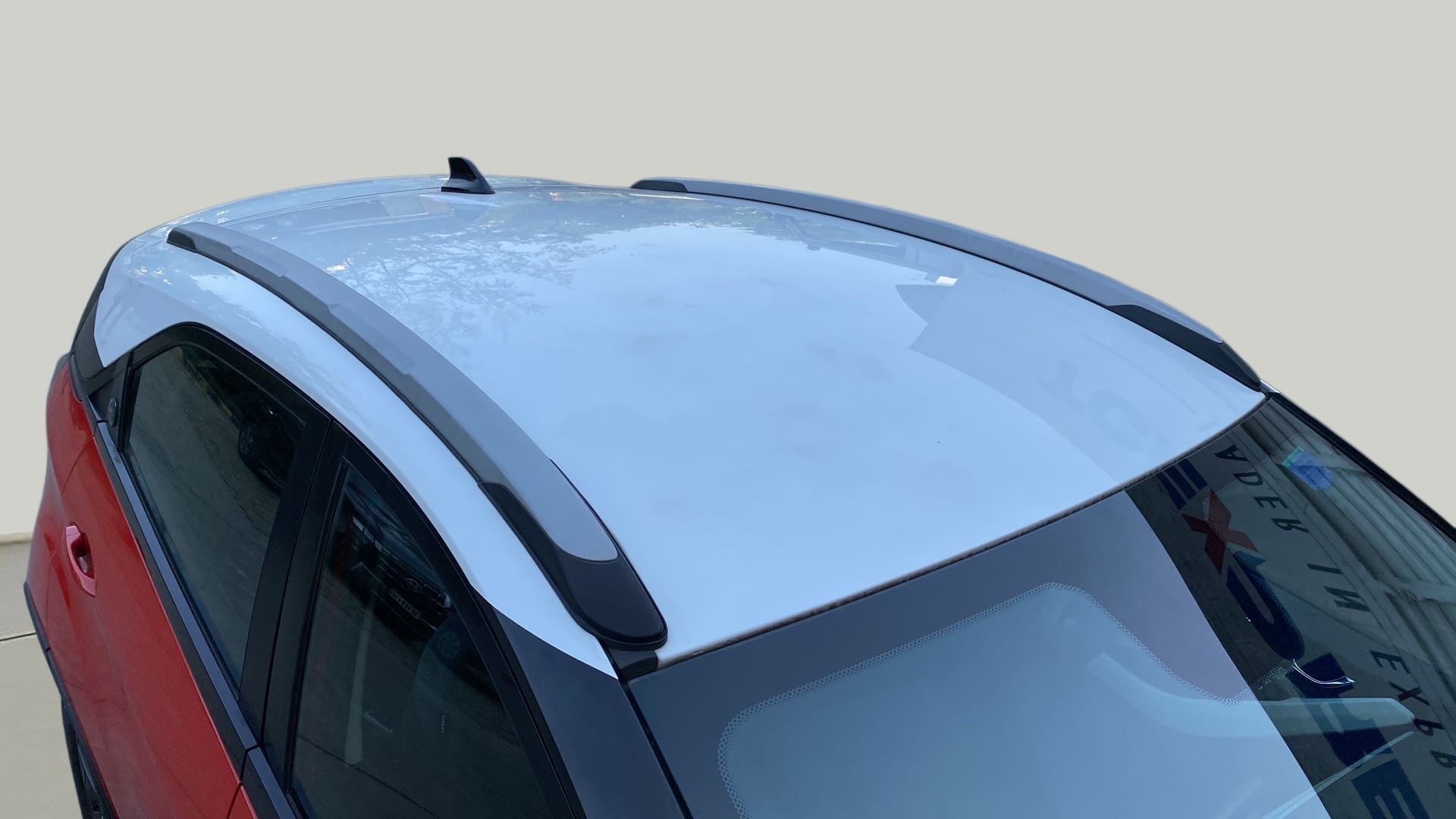 Roof view of a Tata Nexon 2017-2023
