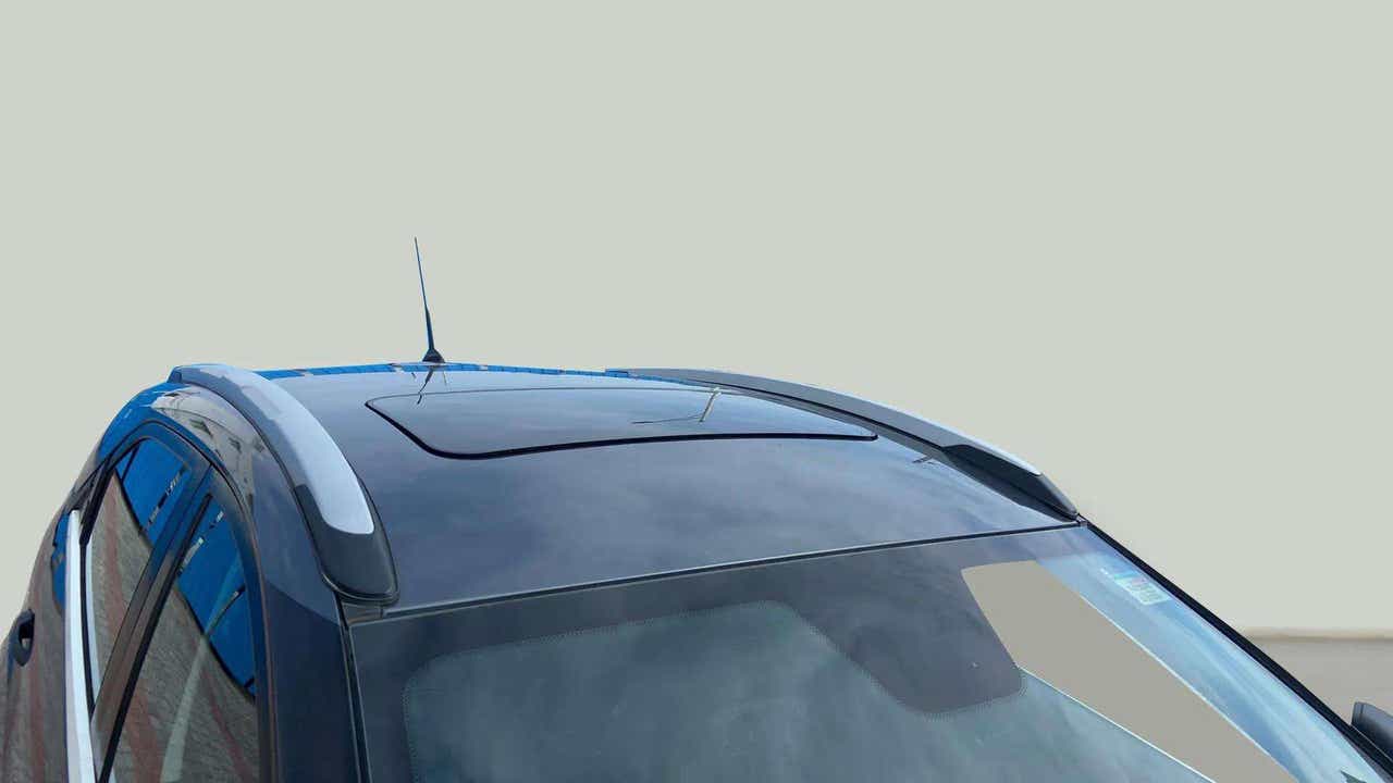 Sunroof and roof rail view of a Tata Nexon 2017-2023