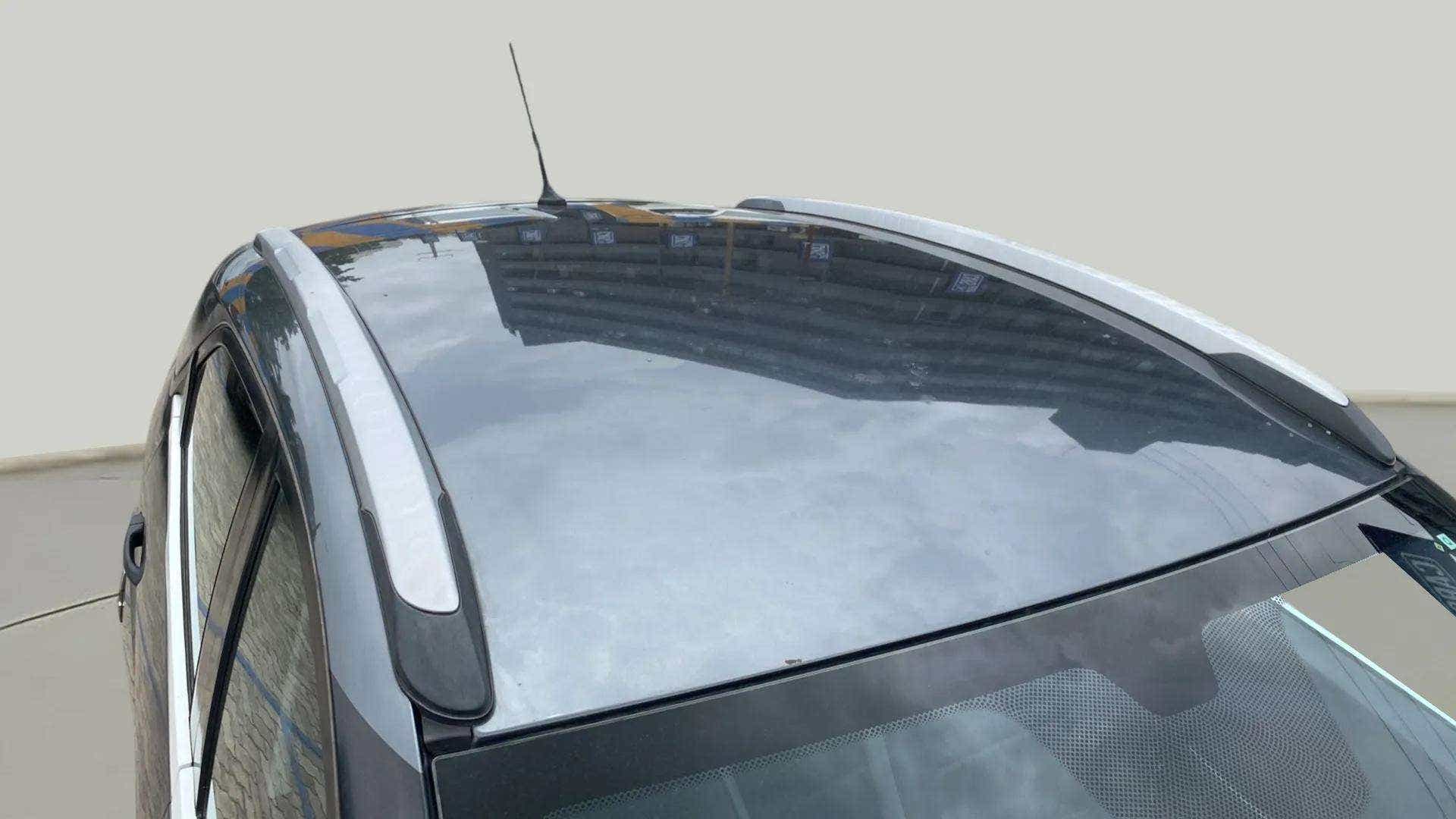 Roof view of a Tata Nexon 2017-2023