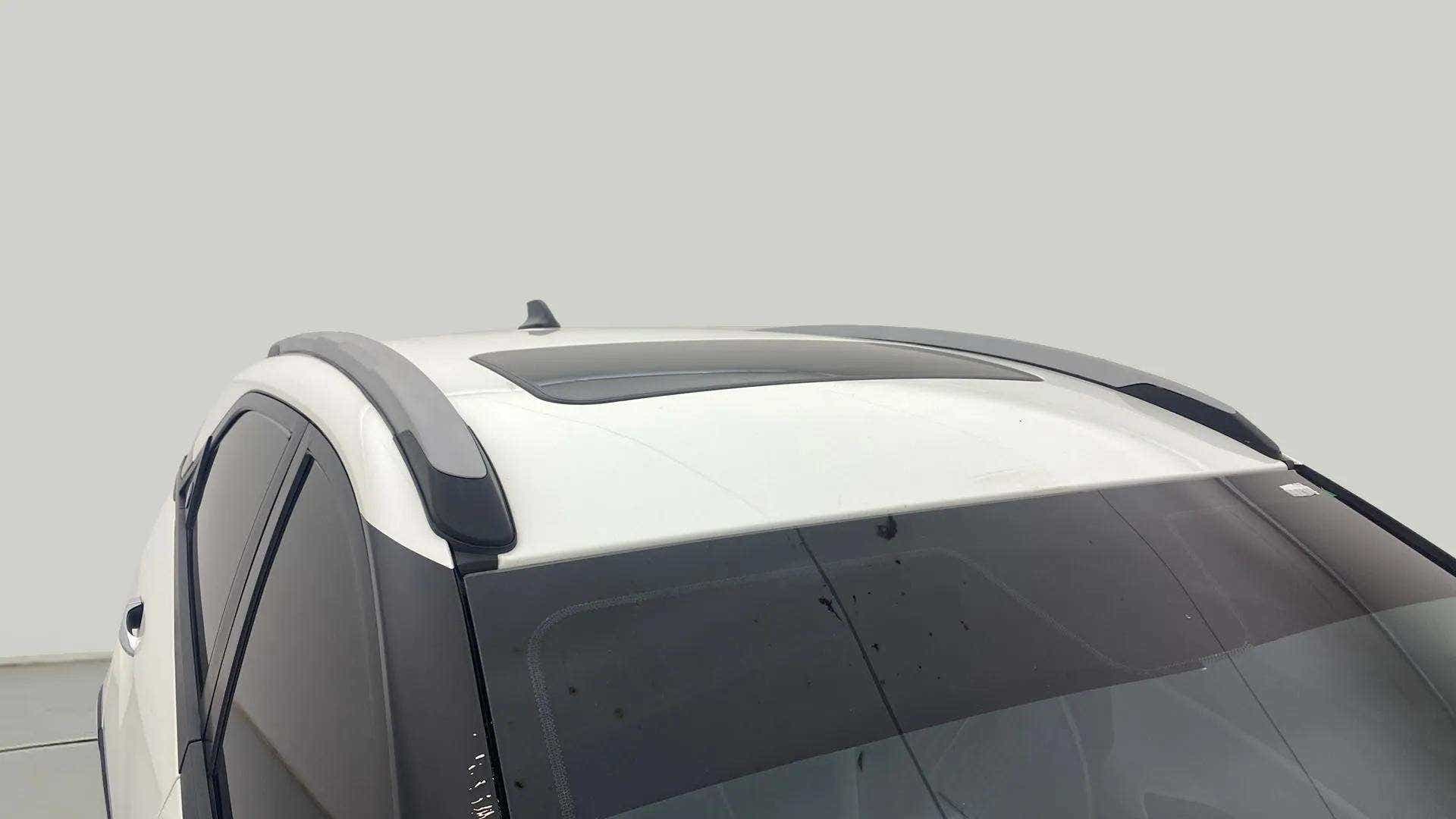 Sunroof and roof rails view of a Tata Nexon 2017-2023