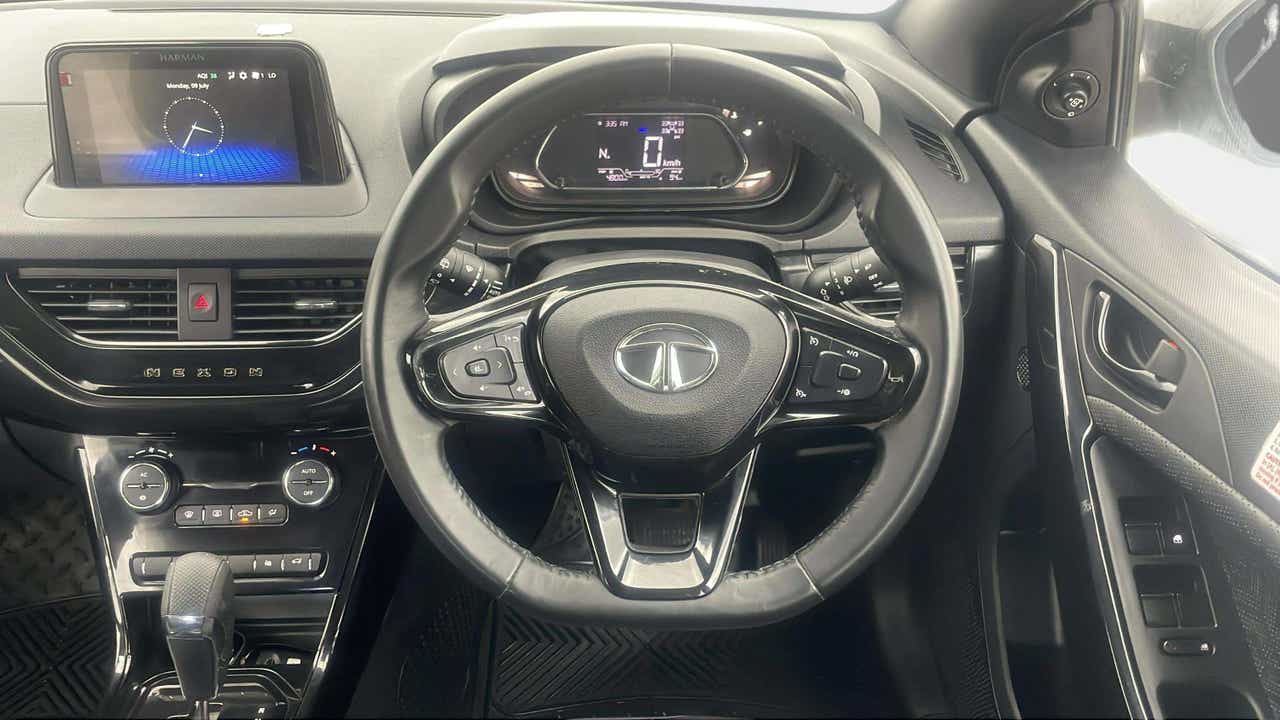 Dashboard and steering wheel of a Tata Nexon 2017-2023