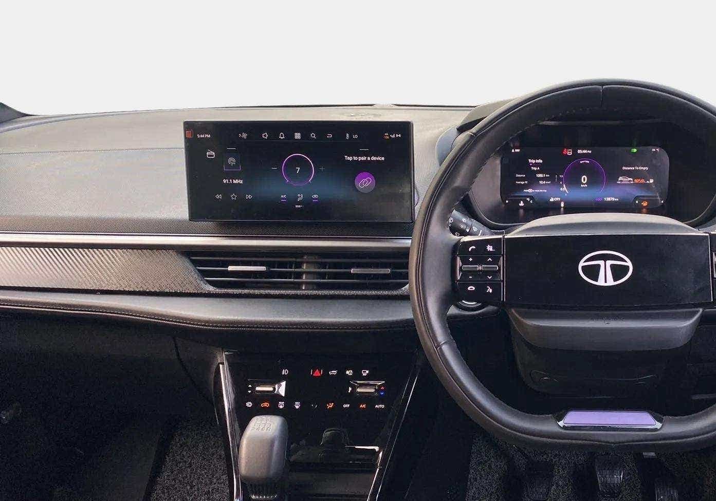 Dashboard and steering wheel of a Tata Nexon 2017-2023