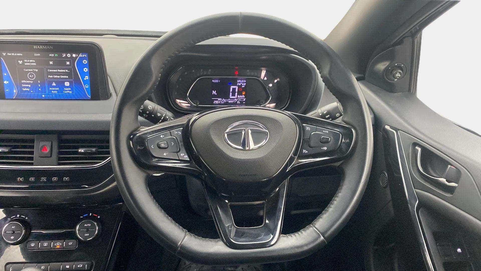 Dashboard and steering wheel of a Tata Nexon 2017-2023