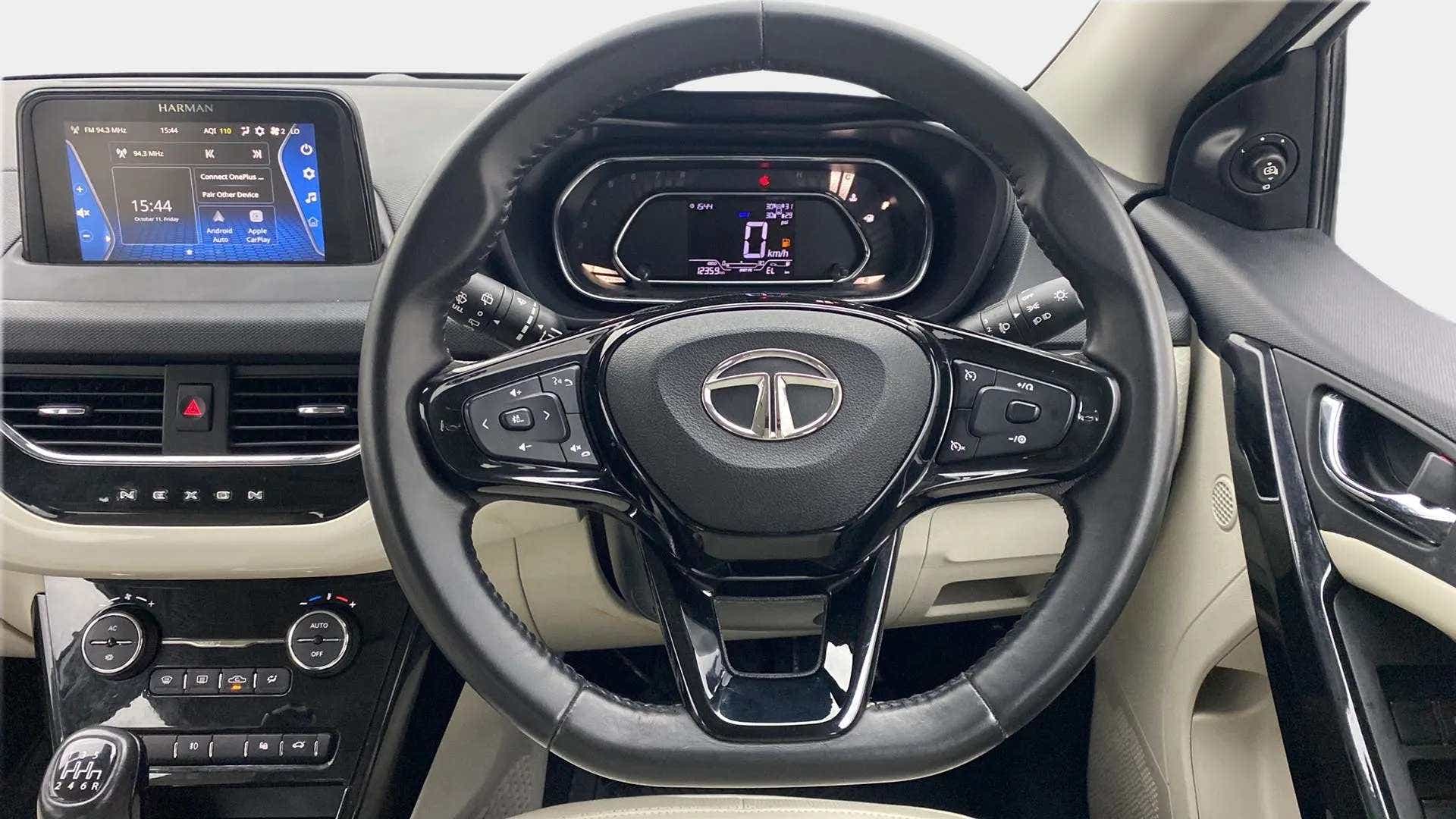 Dashboard and steering wheel of a Tata Nexon 2017-2023