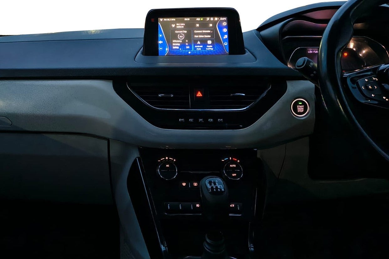 Dashboard view of a Tata Nexon 2017-2023