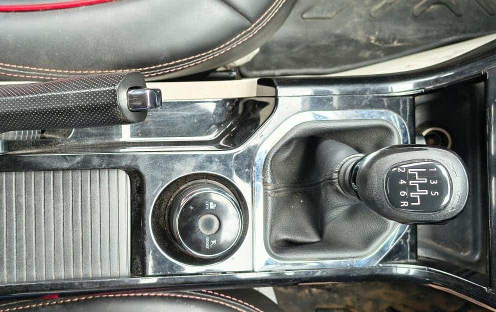 Gear shifter and center console of a Tata Nexon 2017-2023