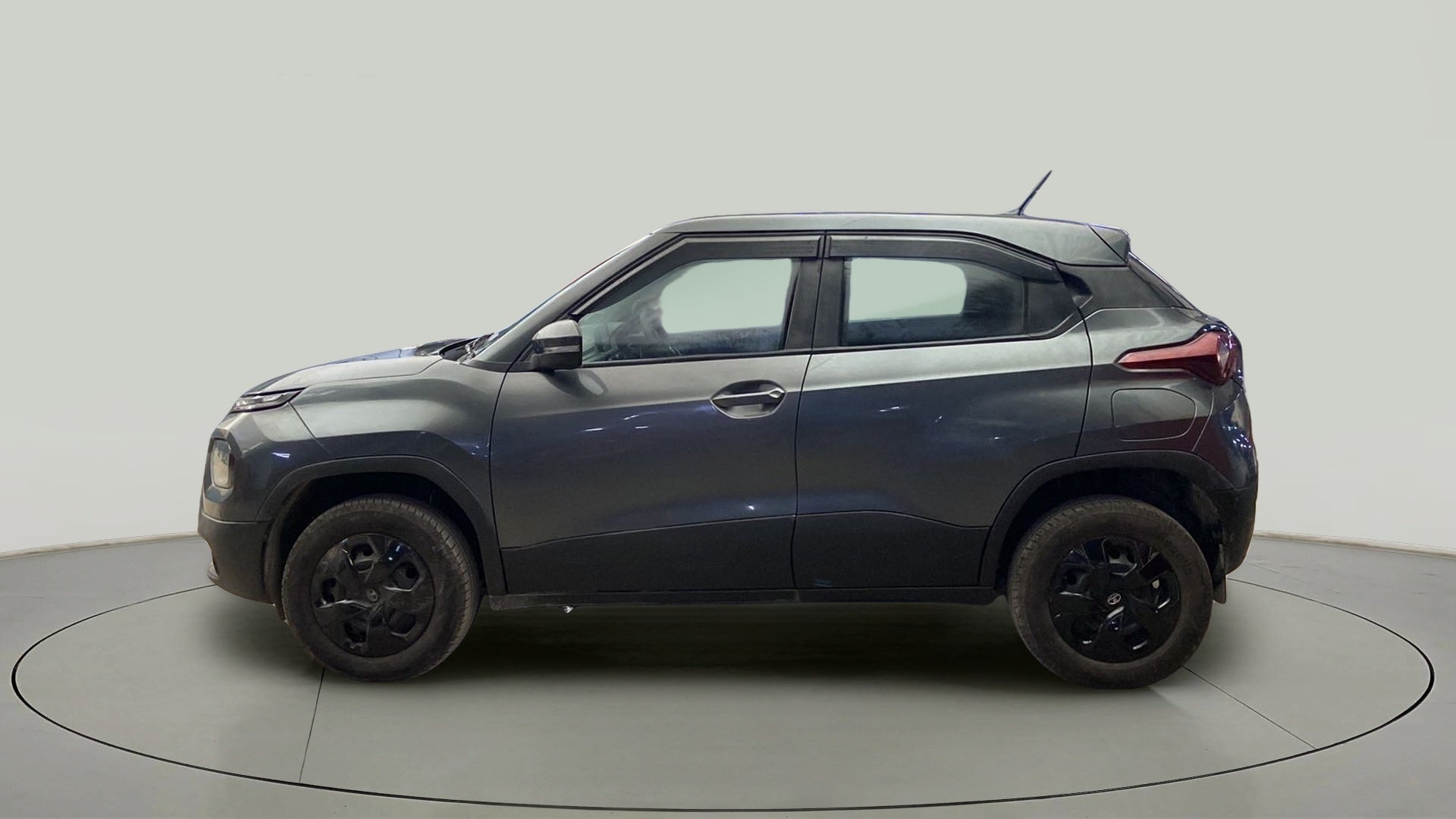 Side view of a Tata Punch