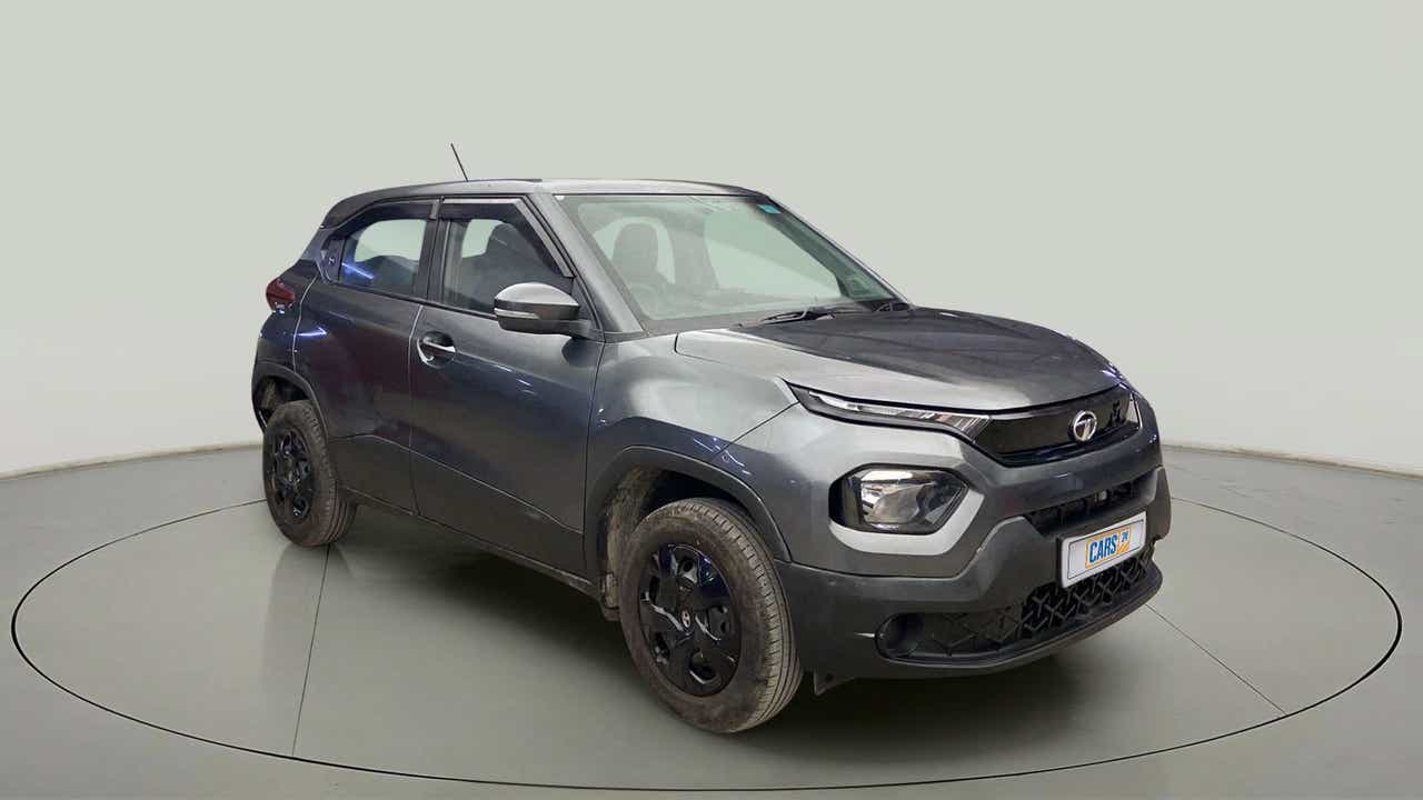 Front three-quarter view of a Tata Punch