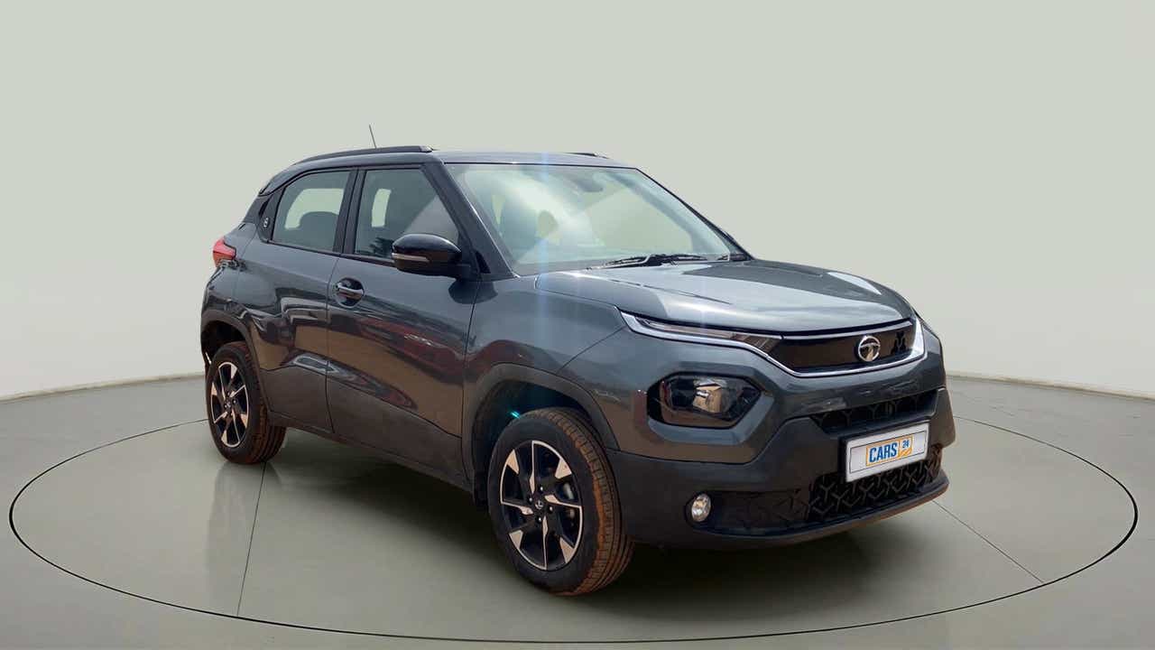 Front three-quarter view of a Tata Punch