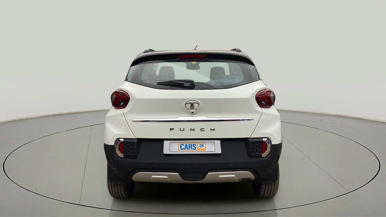 Rear view of a Orcus White Tata Punch