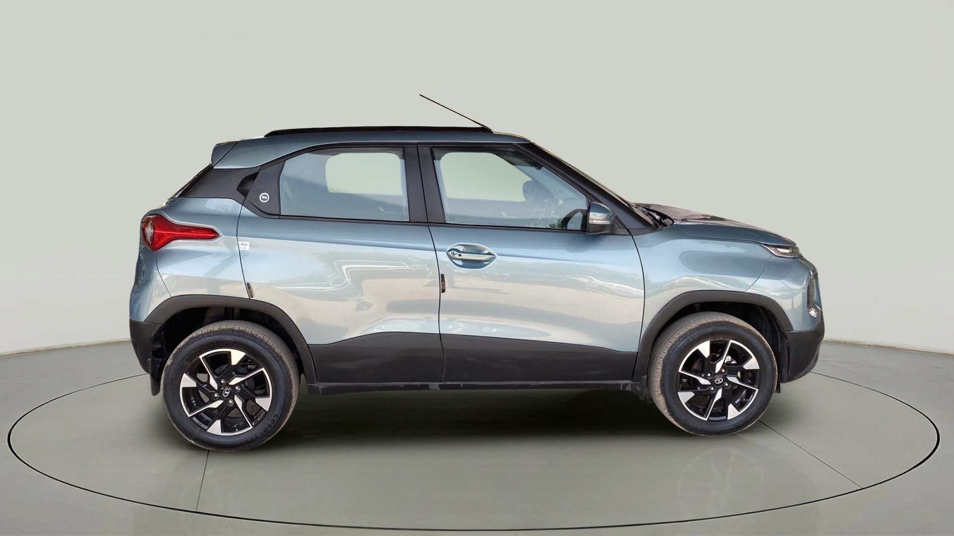 Side view of a Tata Punch