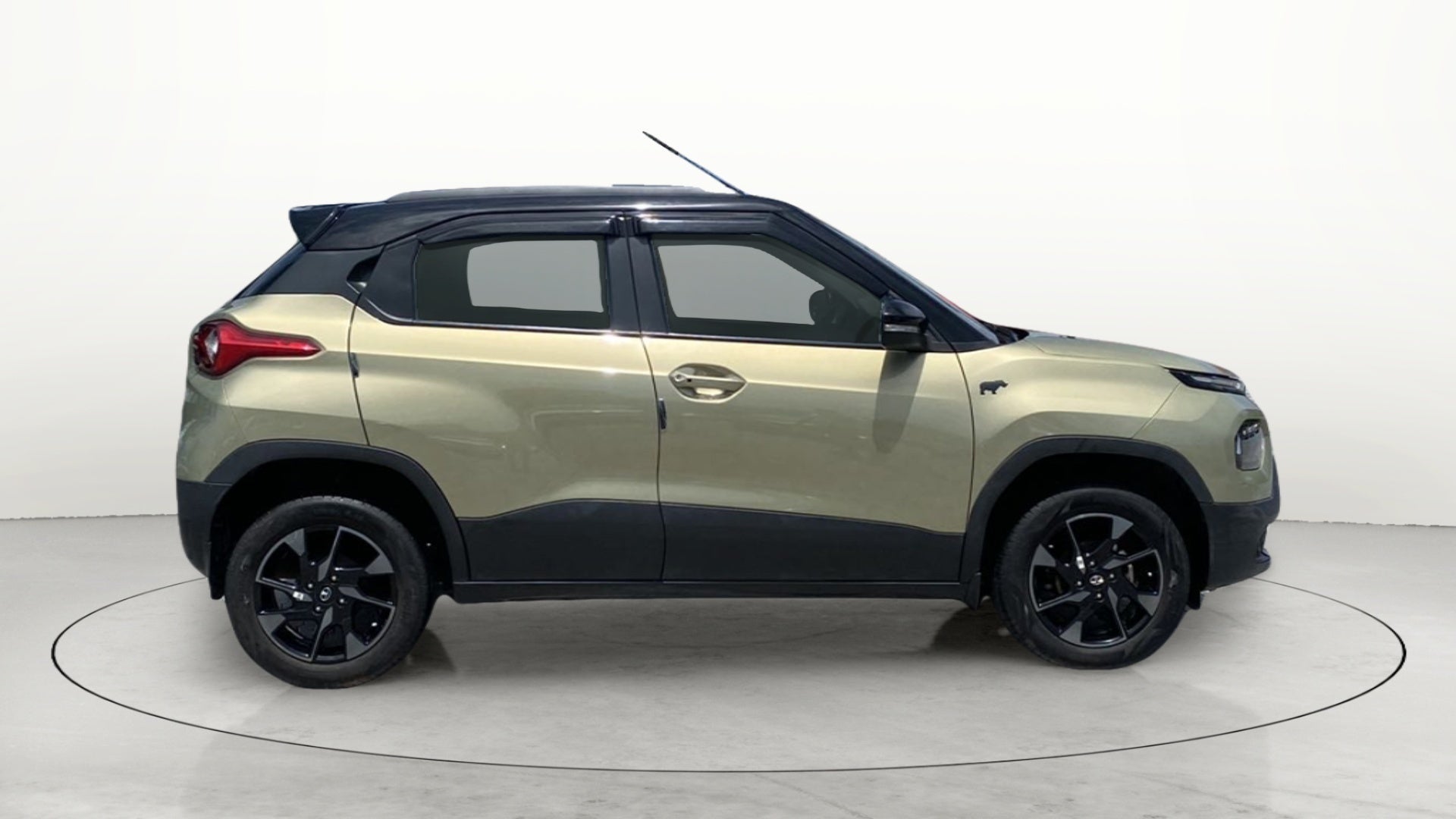 Side view of a Tata Punch