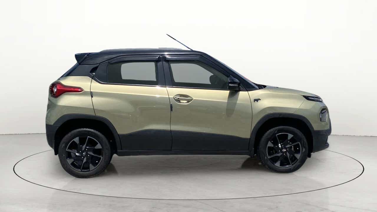 Side view of a Tata Punch