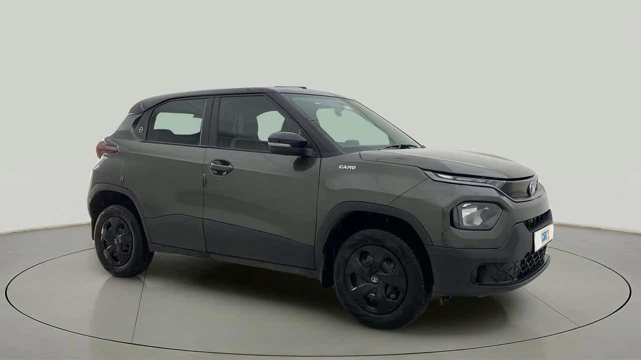 Front three-quarter view of a Tata Punch