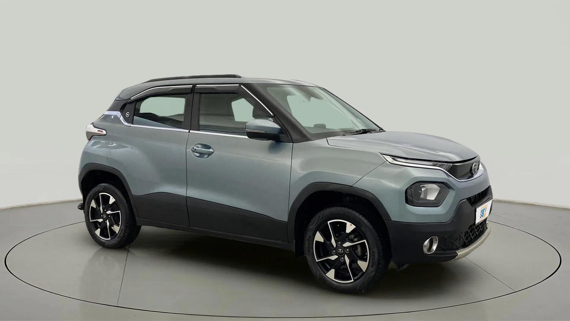 Side view of a Tata Punch