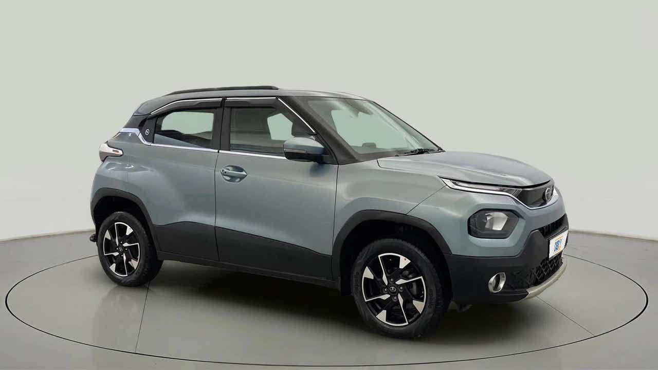 Side view of a Tata Punch