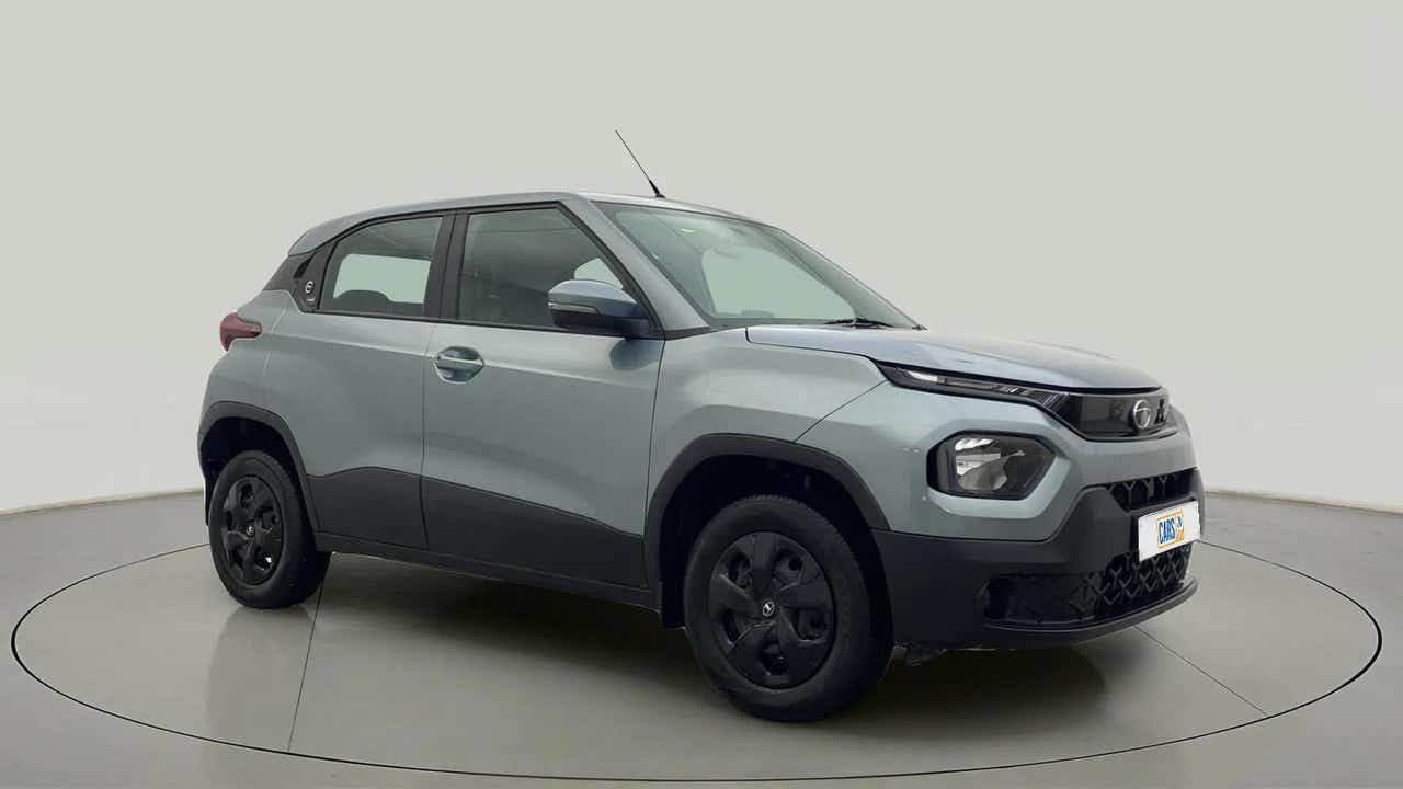 Front three-quarter view of a Tata Punch