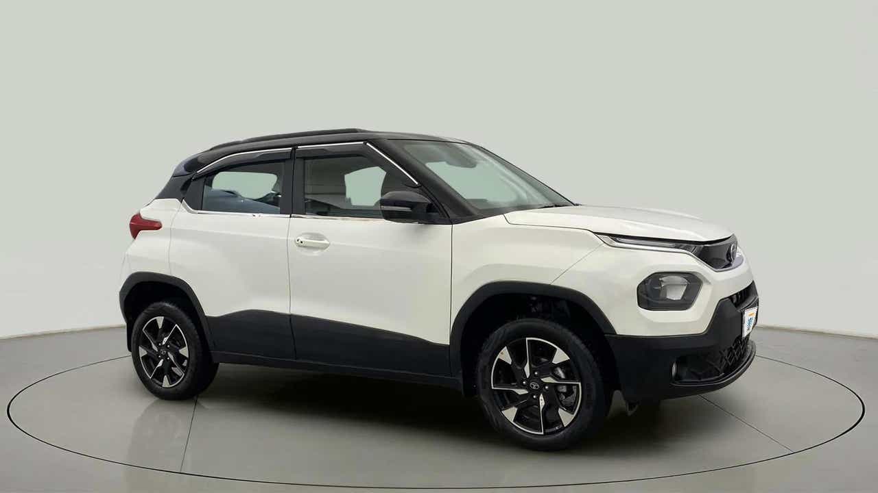 Side view of a Orcus White Tata Punch